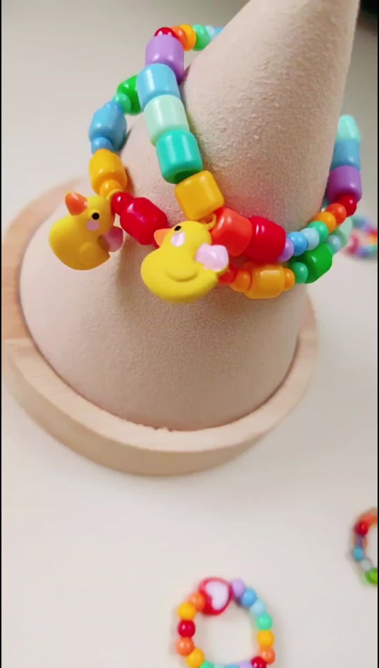 林手作diy:给朋友做的亲子款可爱小玩意~ #手链 #戒指 #手工 #少女心