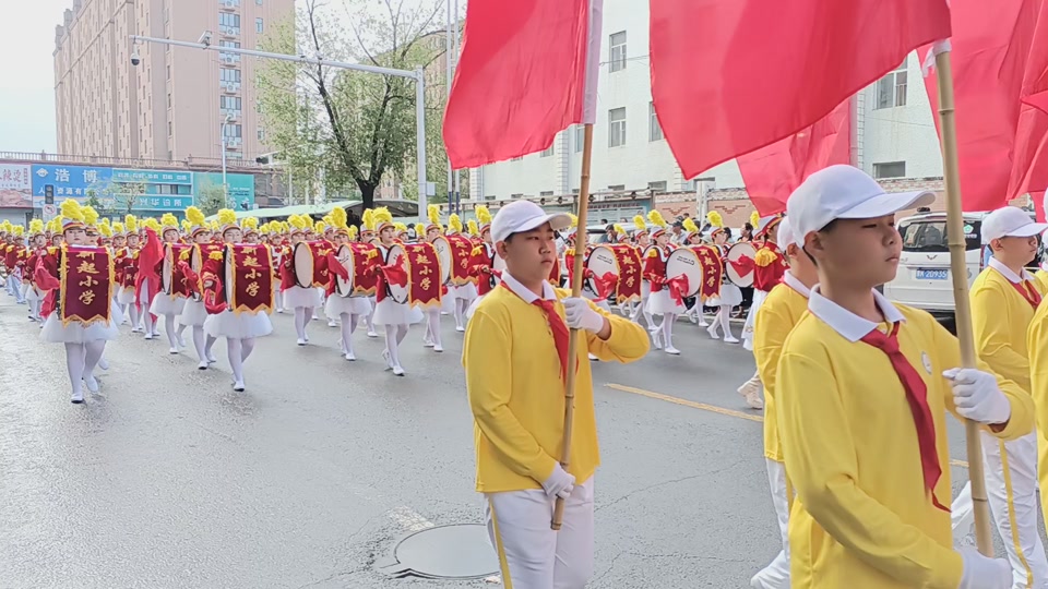 勃利县逸夫小学检阅 - 抖音