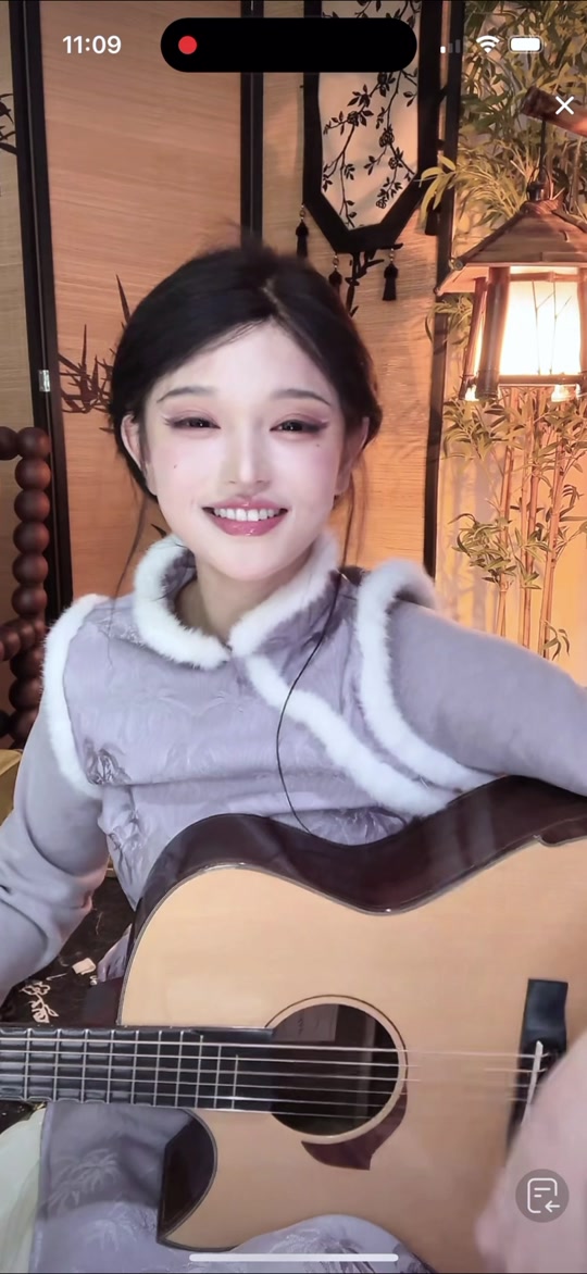 草帽酱关山酒ktv