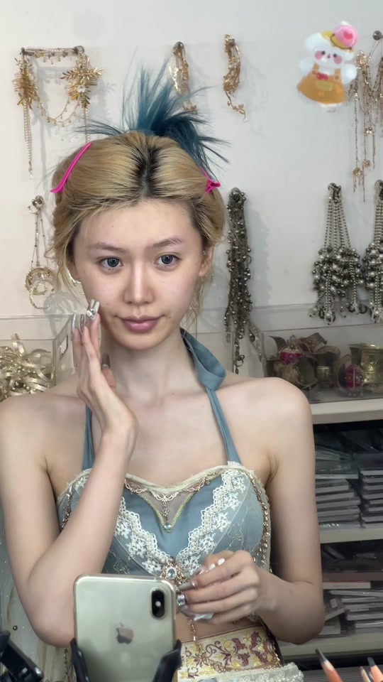 赵喵喵喵是赵睿女朋友吗 - 抖音
