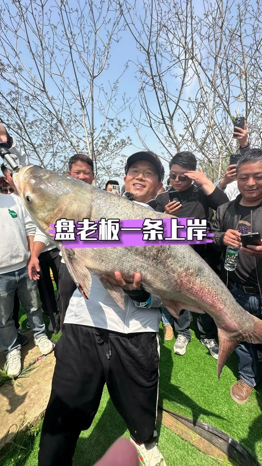 天元邓刚浮钓鲢鳙测试 - 抖音