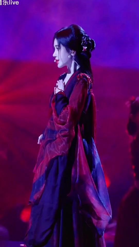 鞠婧祎头像 古风