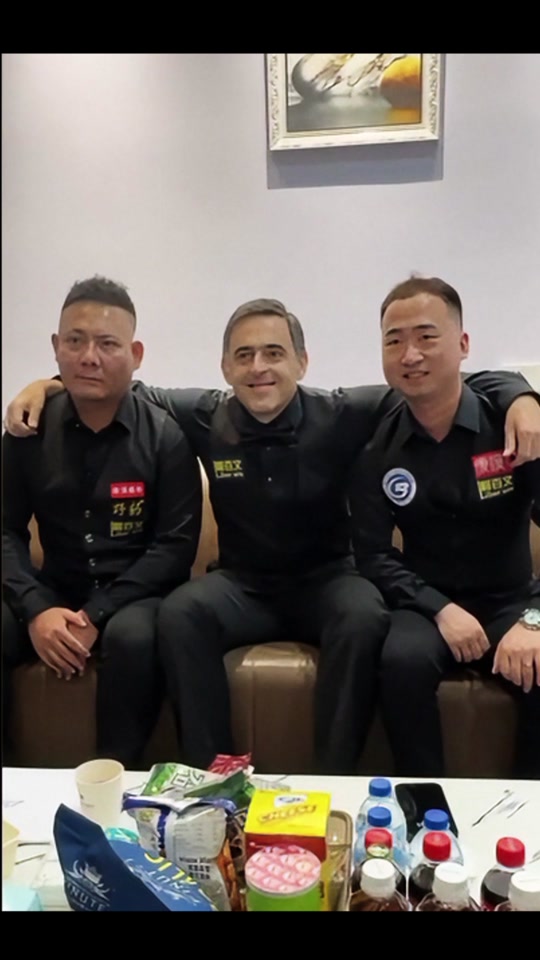 郑宇伯楚秉杰抽签到一起