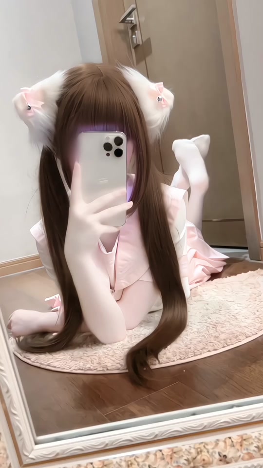 我只是想变得可爱,得到爱,但却不知道怎么表达和掌握