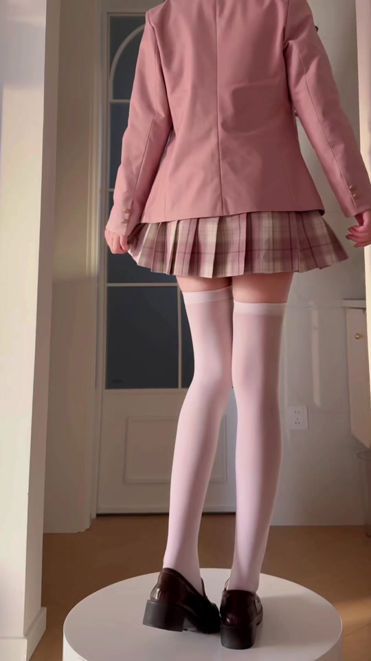 粉色jk壁纸4k超清全面屏