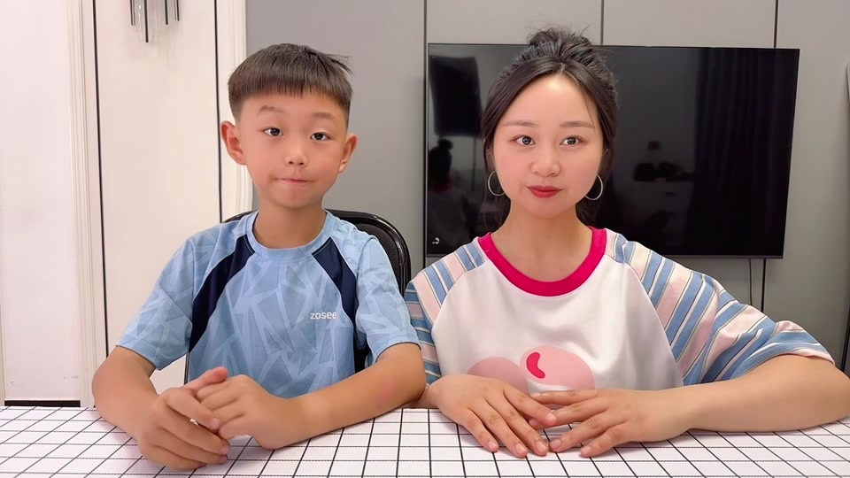 大头和珍珍运气挑战_大头和珍珍软糖食物大作战