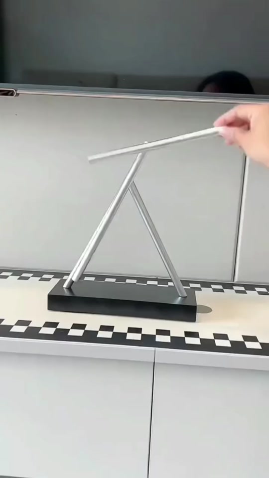 牛顿摆球摆件永动不停