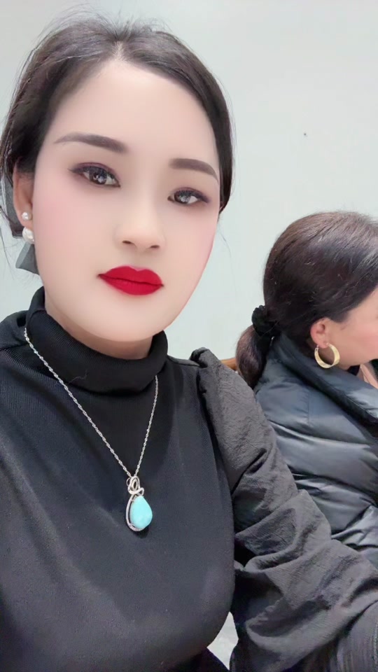 李薇抖音号=李薇现在干什么
