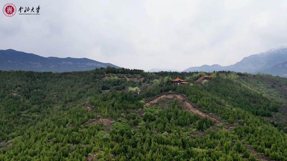 包含航拍摄影师小北教学操控视频教程的词条