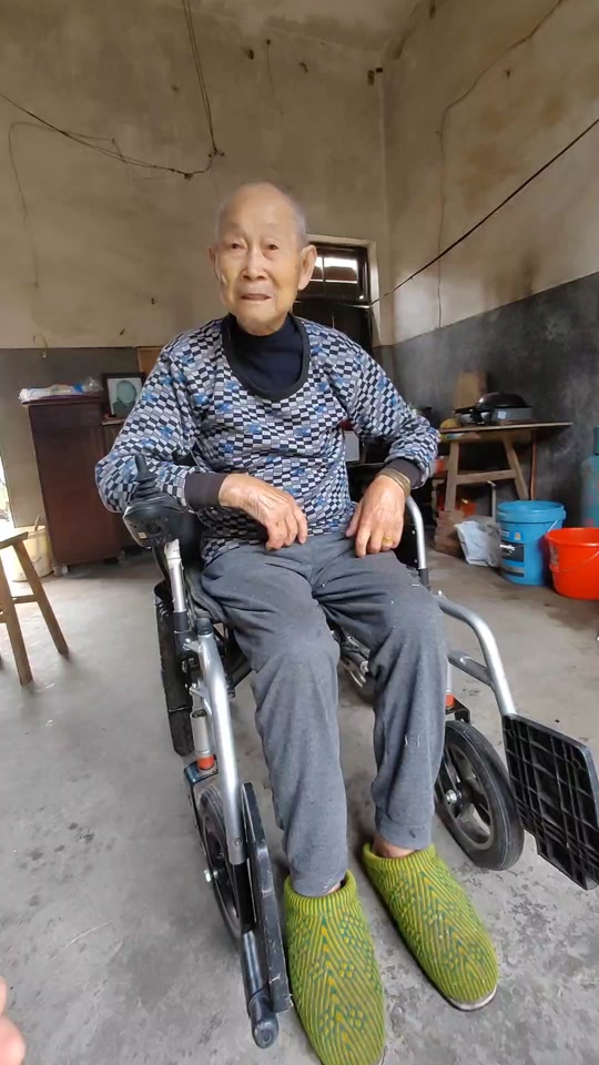 108岁长寿老人