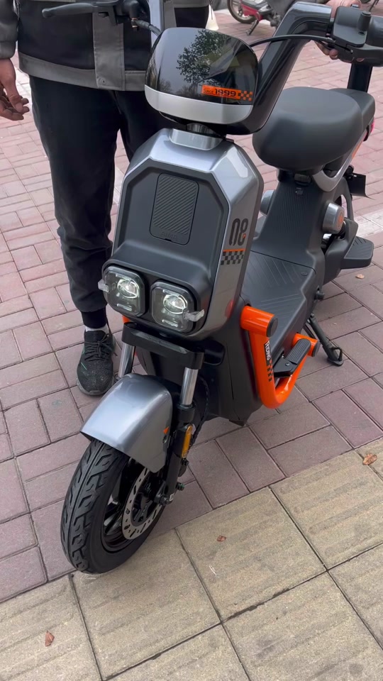 爱玛新款电动车酷领是2024款吗 - 抖音