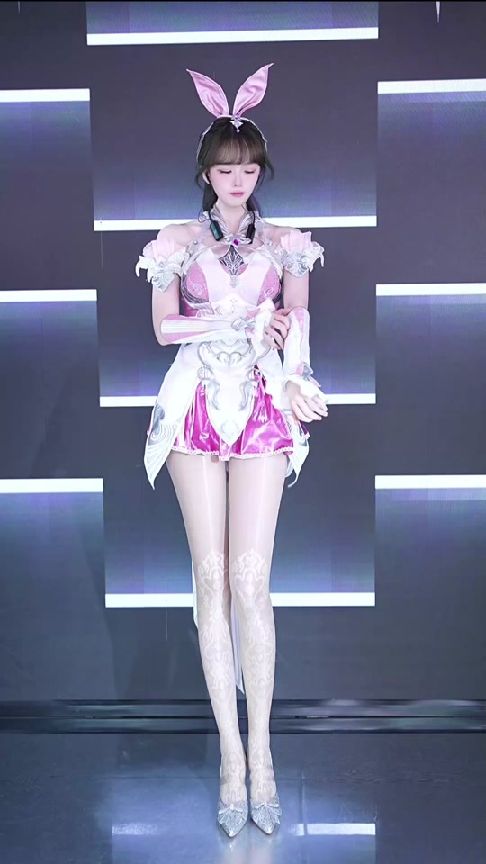 小舞酱cos草神_小舞cos阿冷_小舞神级cos曝光 - 抖音