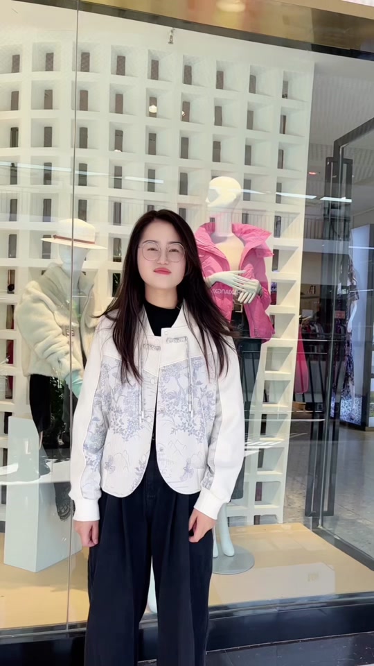 昆明螺蛳湾新款女装