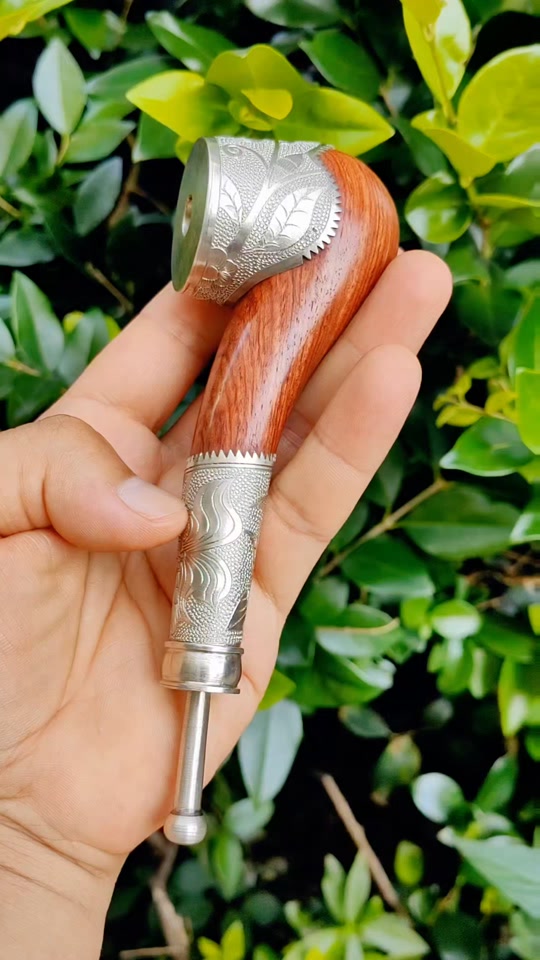 贵州烟杆,两用款,这个送给亲朋,叫投其所好,木艺文化,对木料有追求的