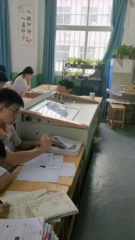 漳州英才学校2025迎新晚会