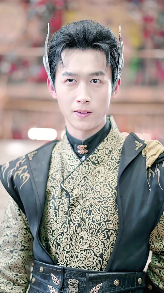 严浩短剧博什么言 - 抖音