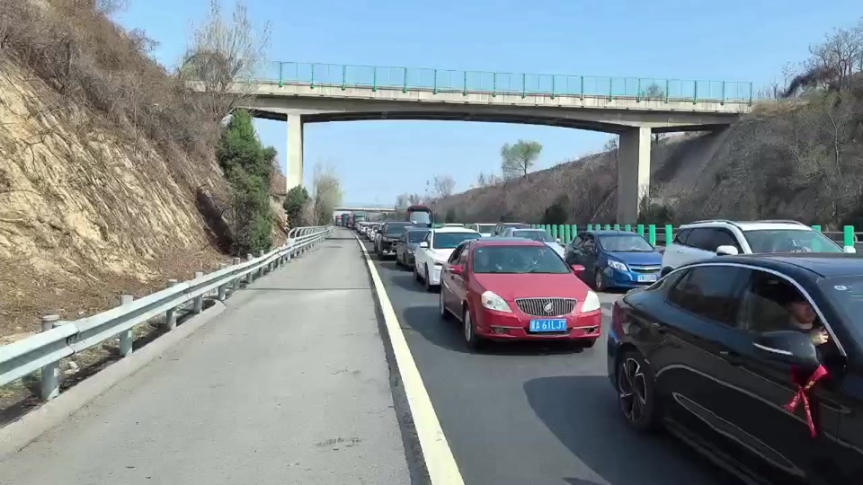 威海到济南清明节高速堵车严重吗 - 抖音