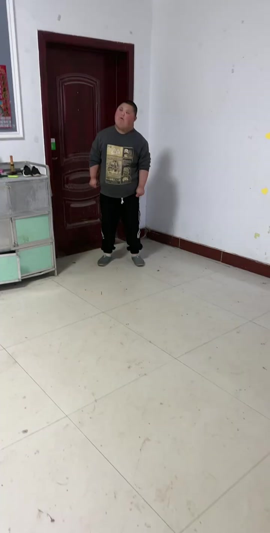 唐氏小鸭哥名场面