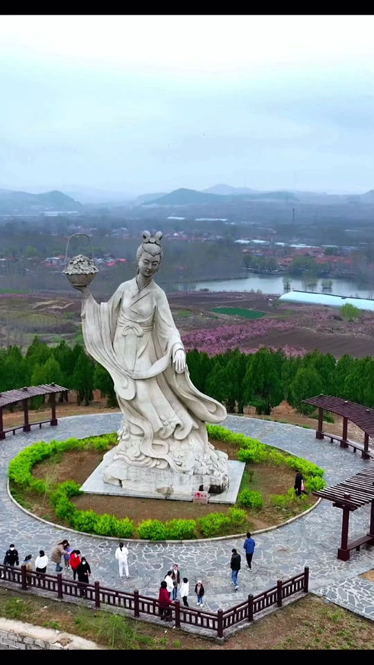安丘天路和桃花节一个地方吗 - 抖音