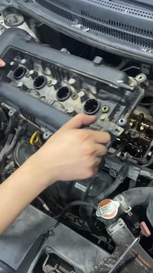 起亚k2发动机 - 抖音