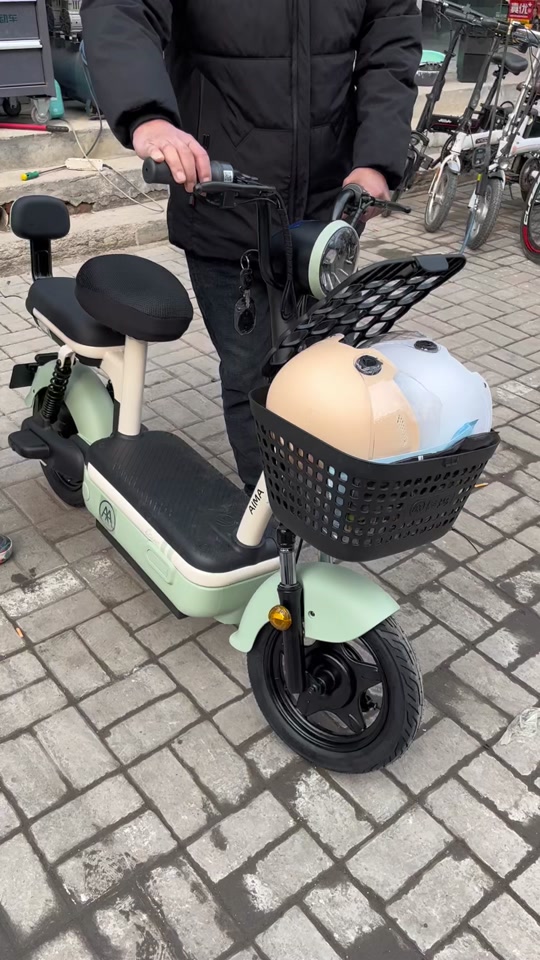 爱玛欢乐豆20可以绑定爱玛智行吗 - 抖音