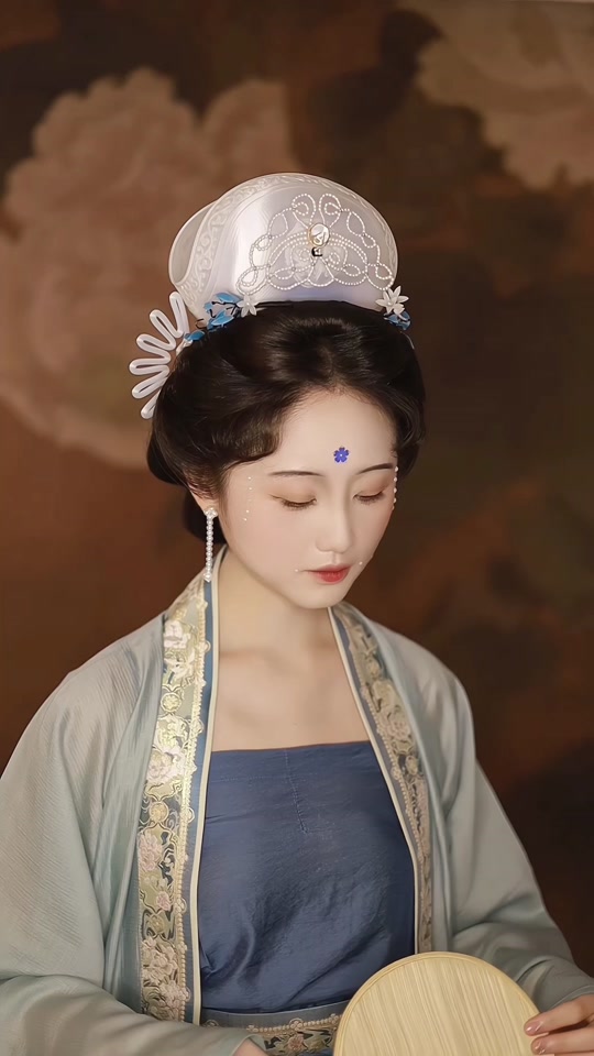 宋制珍珠妆写真 - 抖音