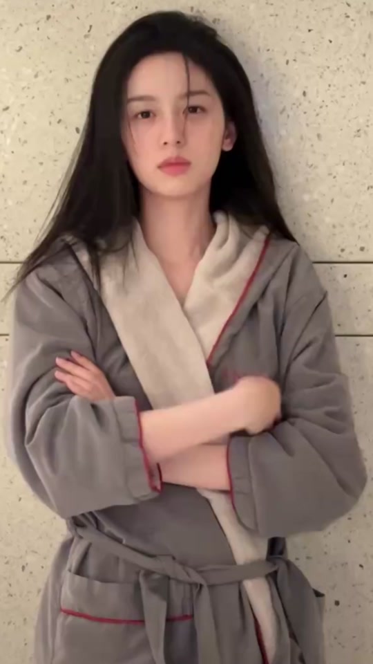 广东福亿六面无缝封边机:亚克力六面无缝封边,比美女还丝滑#封边机