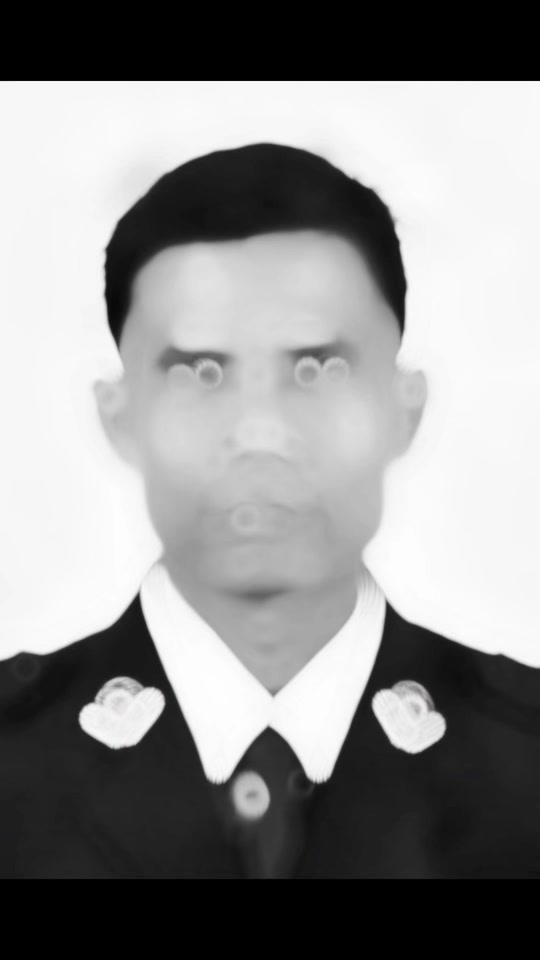 当缉毒警察的照片被公开这意味着,已经没有以内直系亲属了,因为他牺牲