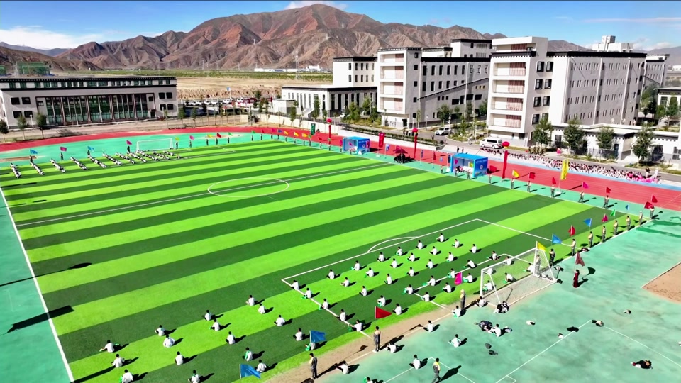 日喀则齐鲁高中旦增曲扎