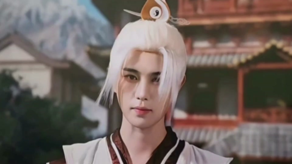 童锦程张子凡cos