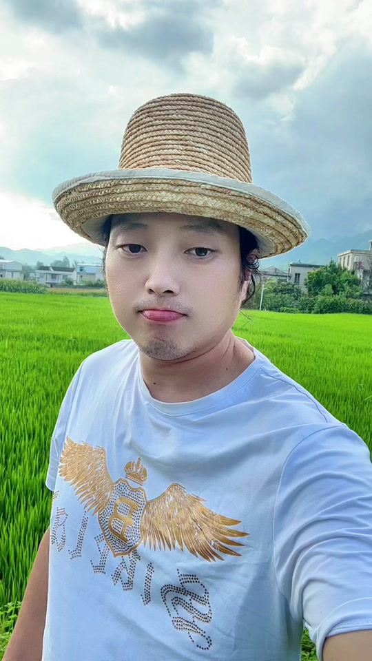 来农村避暑吧宝子们#雷大炮🔥 #雷大炮🔥户外