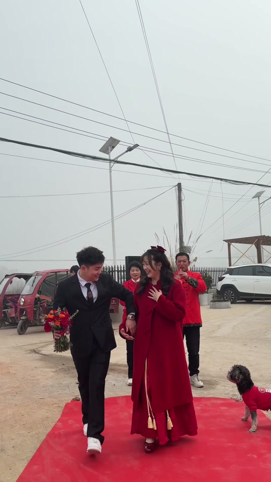 林仙女和灿二哥在一起的视频_灿二哥和林仙女的