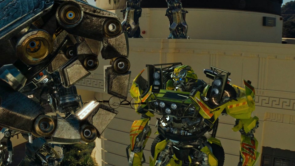 八六大电影变形金刚大汉救护车