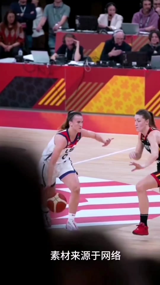 美国女篮6号约内斯库 - 抖音