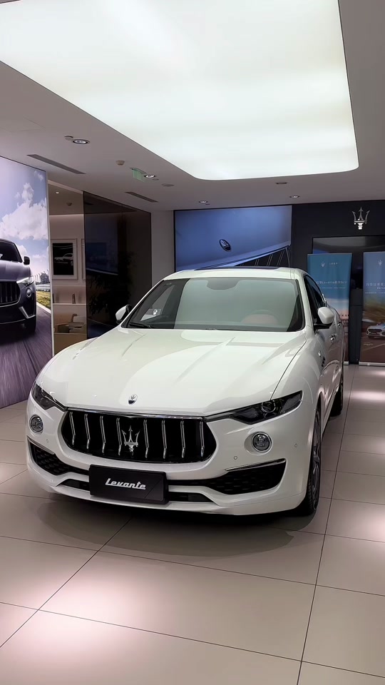 玛莎拉蒂suv落地价 - 抖音