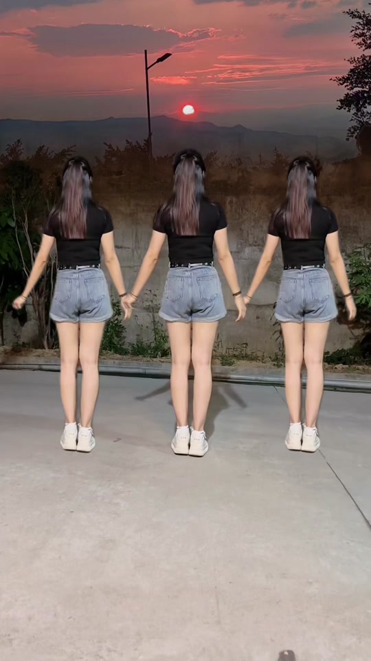 月月温州藤桥晨练玛尼情歌广场舞