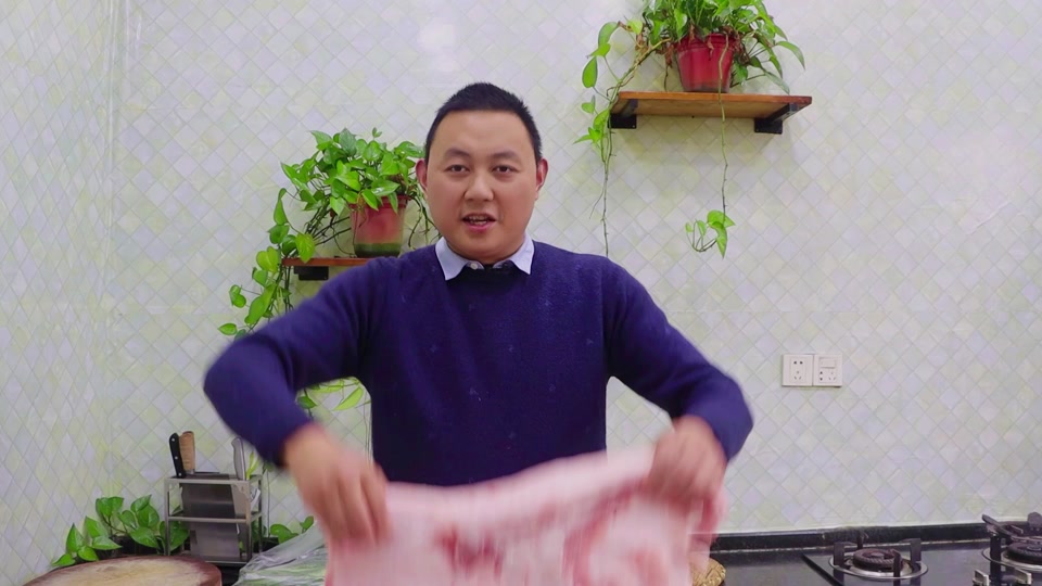 加工香肠里面可以放猪板油吗_猪板油猪油渣