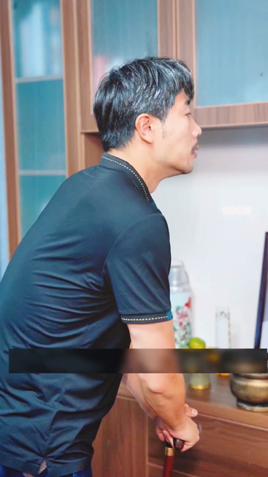 酒干倘卖无萧天意扮演者是谁 - 抖音