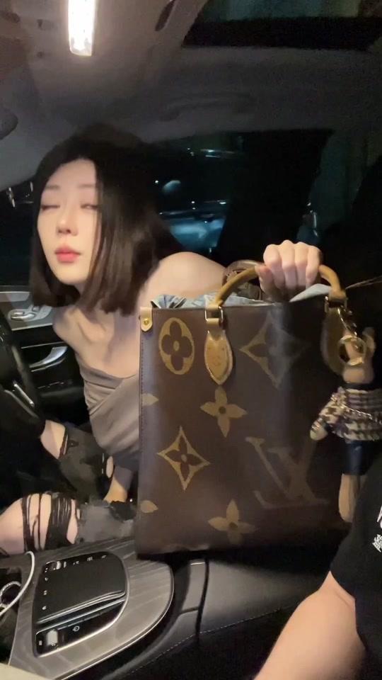 咬米怀了谁的孩子_咬米怀孕了_咬米是谁 个人资料 - 抖音