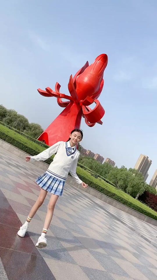 宋小睿跳父亲节舞蹈