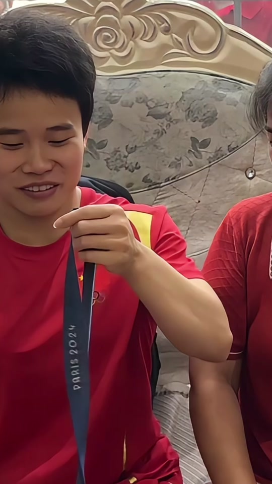 侯志慧简介身高_侯志慧身高有1米5吗