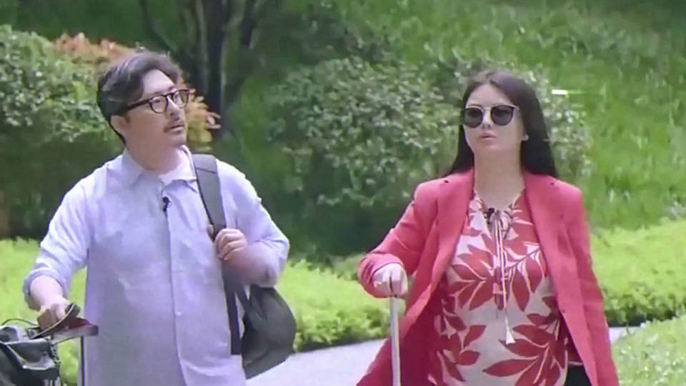 王岳伦王诗龄三里屯 - 抖音