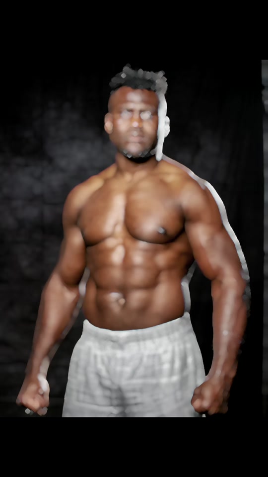 ufc锤子巅峰身材和纳干诺身材对比 - 抖音