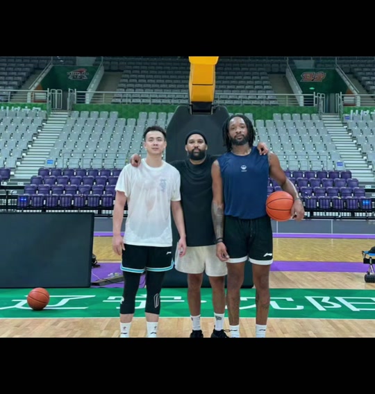 辽宁男篮签约外援威尔斯 - 抖音