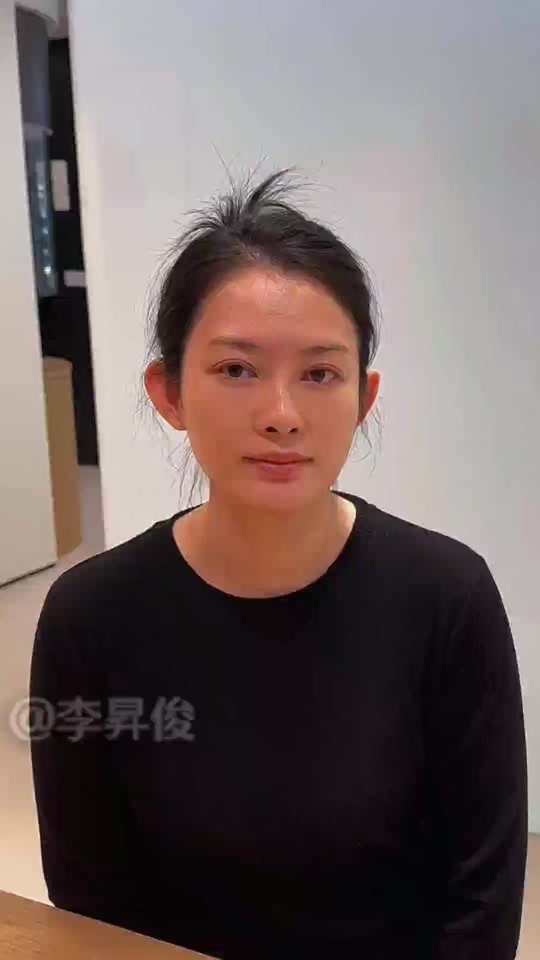 鼻头无肉的男人