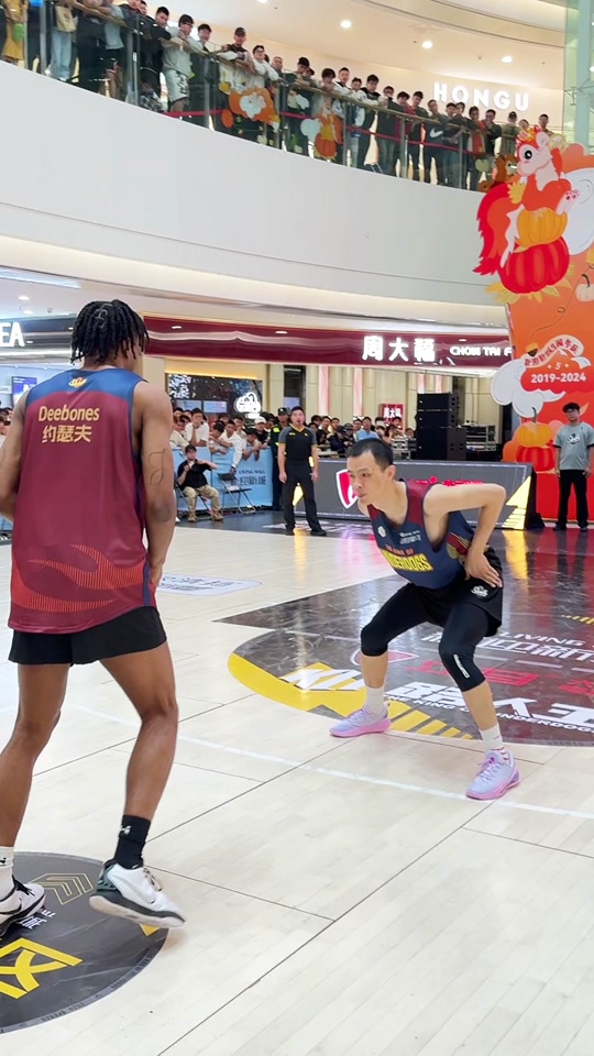 李观洋路人王总决赛