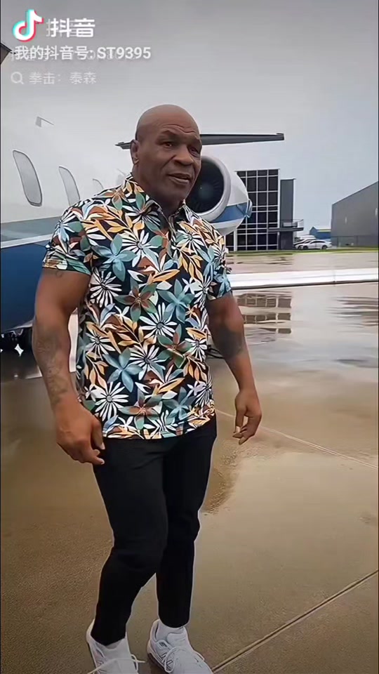 泰森vs保罗比赛回放怎么看不见 - 抖音