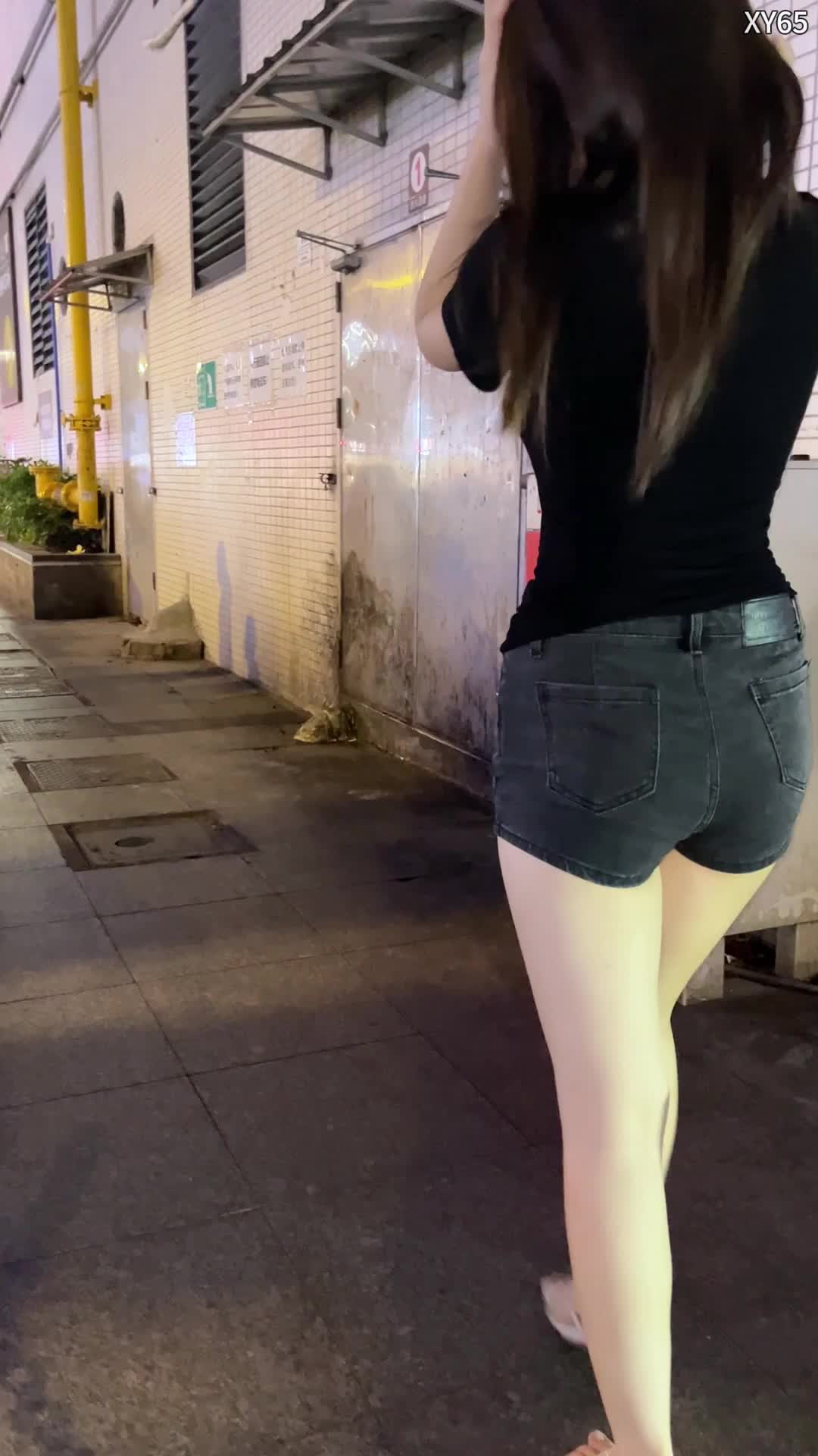 附近聊天,真人照片,20-45岁女性,可约会!