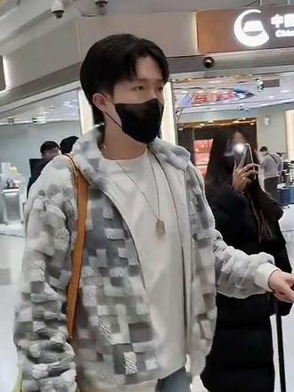 国乒出发成都...#成都混团