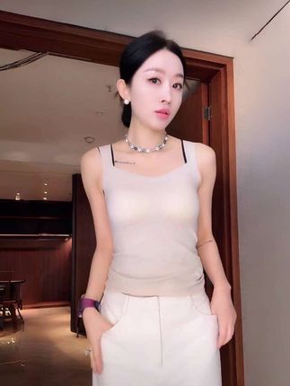 舒适百搭带胸垫背心#面料柔软舒适 #背心 #ootd穿搭